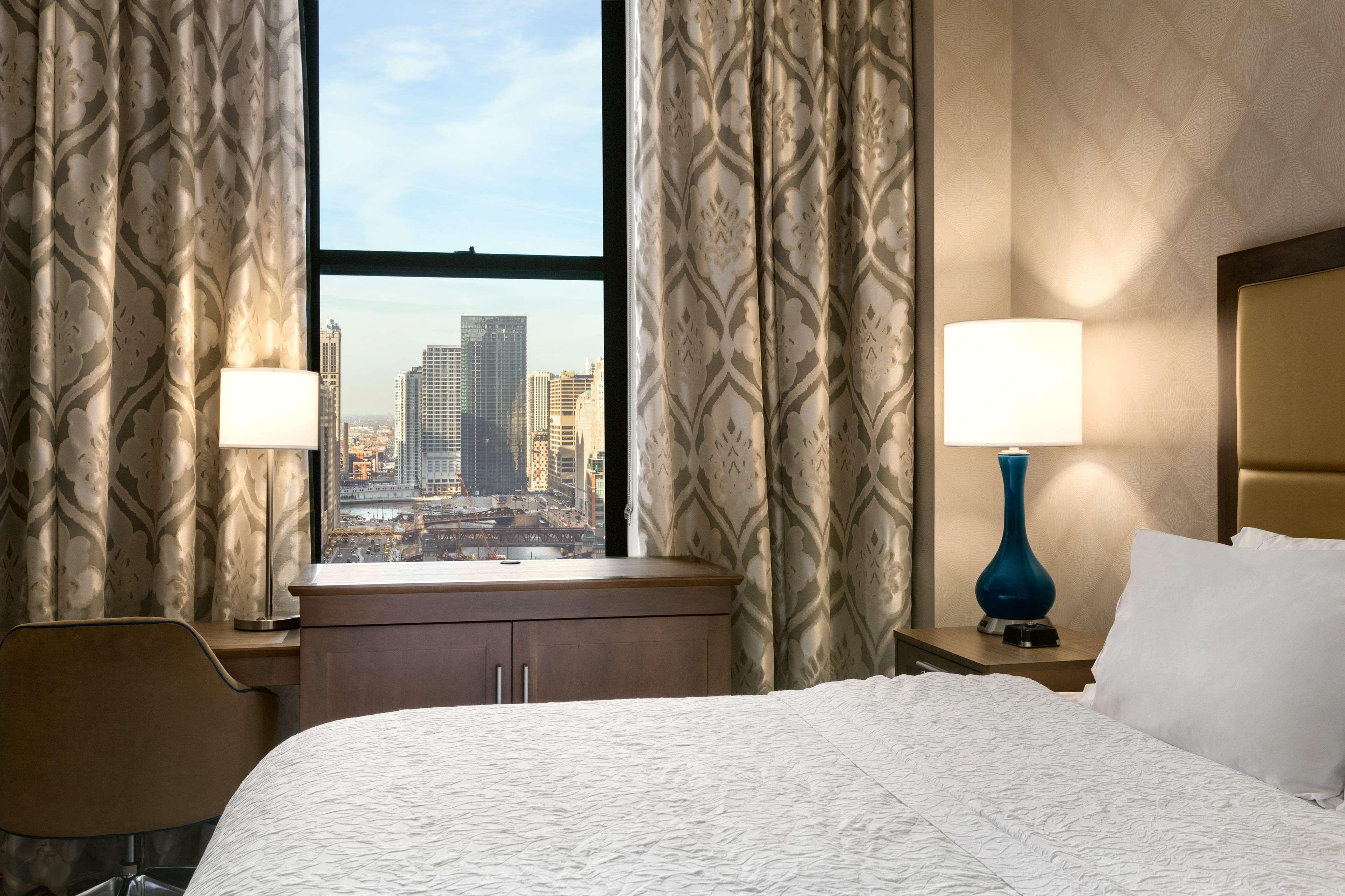 Hampton Inn Chicago Downtown/N Loop/Michigan Ave Eksteriør billede